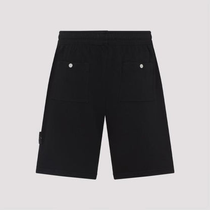 Short pants