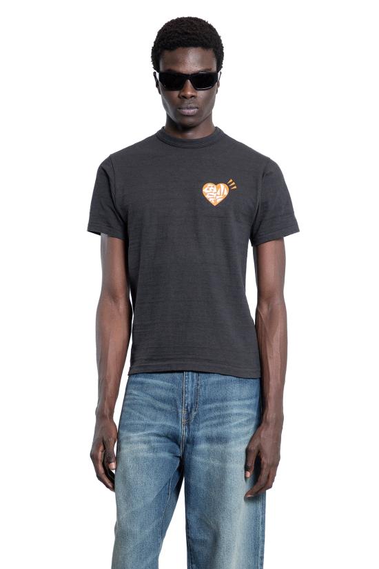 Long -sleeved t -shirt