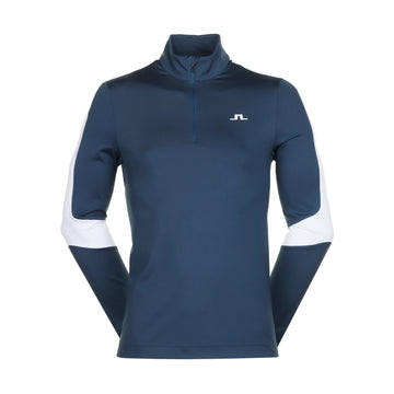 Long -sleeved t -shirt