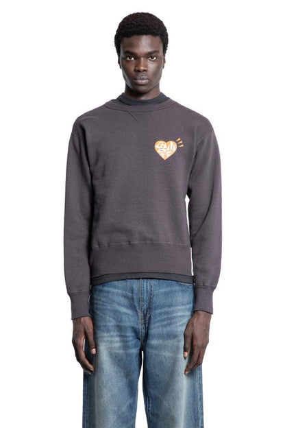 Long -sleeved t -shirt
