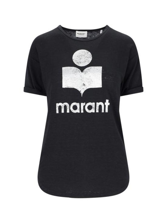 Short -sleeved t -shirt