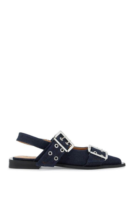 Flat shoes