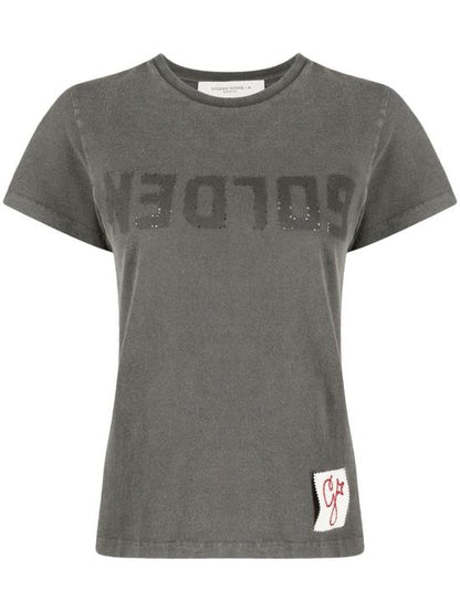 Short -sleeved t -shirt