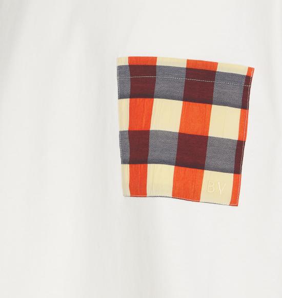 Short -sleeved t -shirt