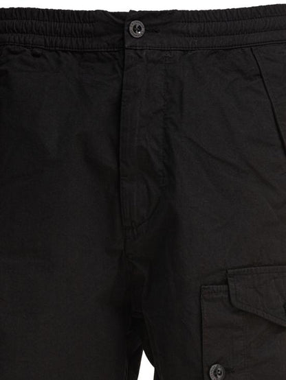 Short pants