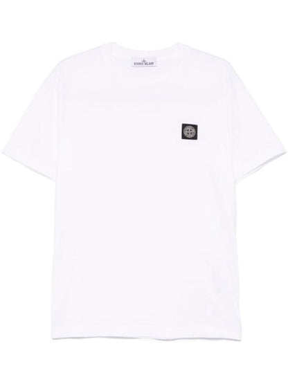 Short -sleeved t -shirt