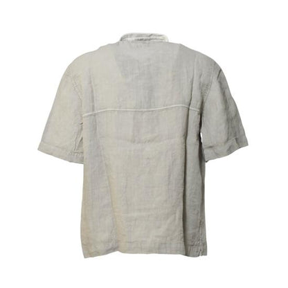 Short -sleeved shirt