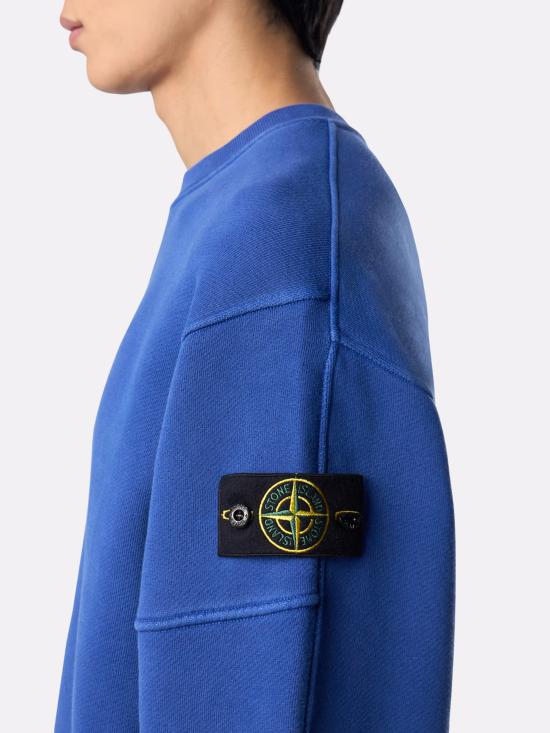 Long -sleeved t -shirt