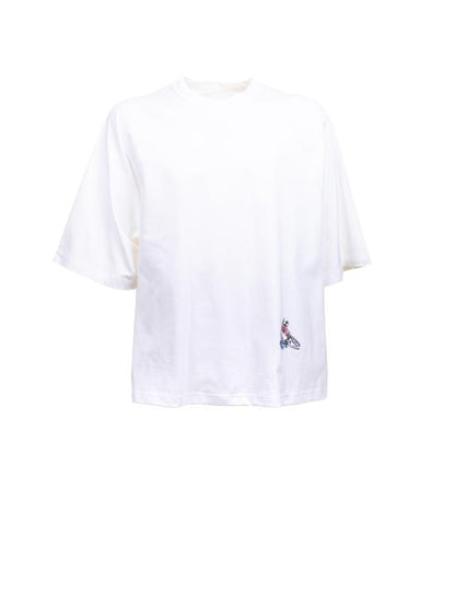 Short -sleeved t -shirt
