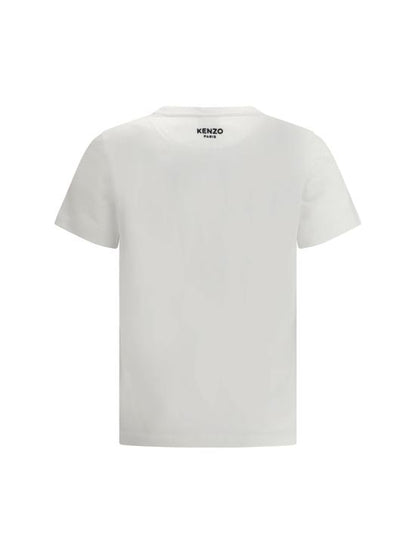 Short -sleeved t -shirt