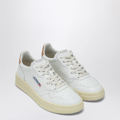 Medalist Sneakers In White/sand Leather