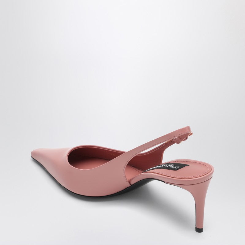 Pink leather slingback with décolleté