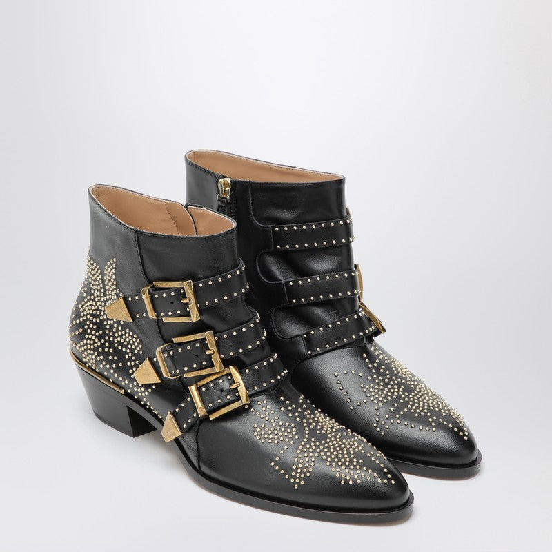 Susanna ankle boots in black with studs