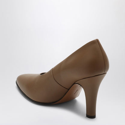 Prudens Fawn coloured décolleté