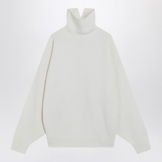 White turtleneck sweater in wool