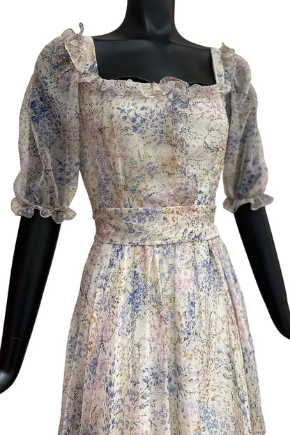 GATHERED DRESS
