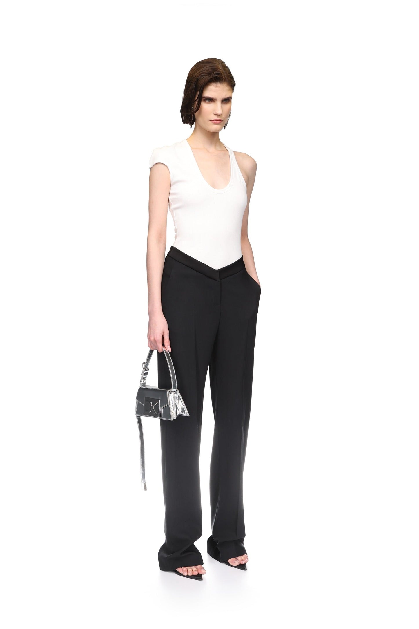 STRAIGHT LEG TAILORED TROUSERS