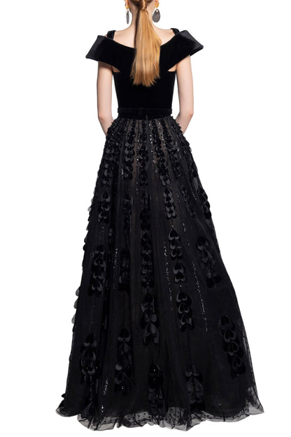 beaded-tulle-skirt-with-velvet-bodysuit-rtwfw23-3