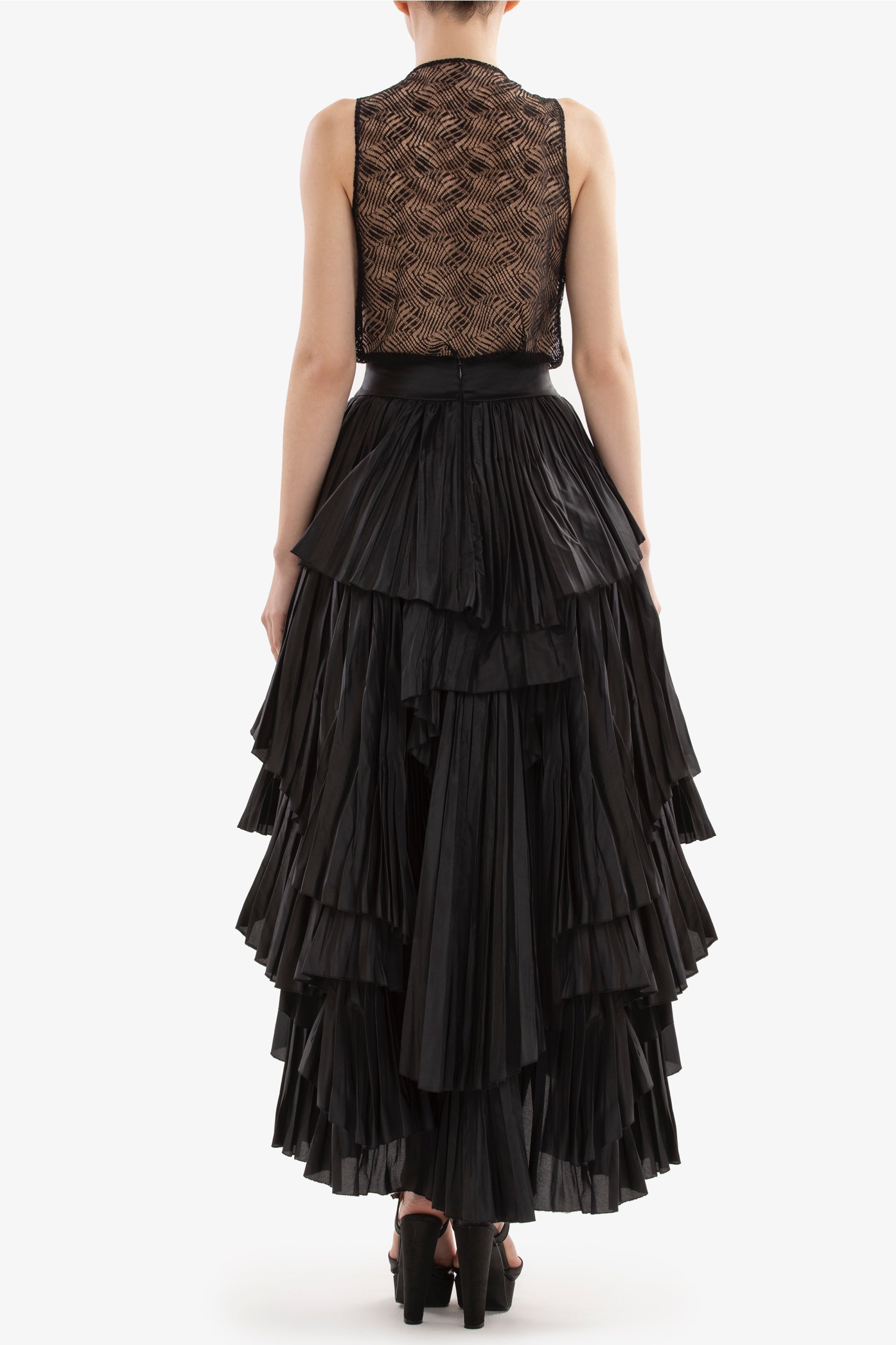 draped-lace-top-rtwfw24-3