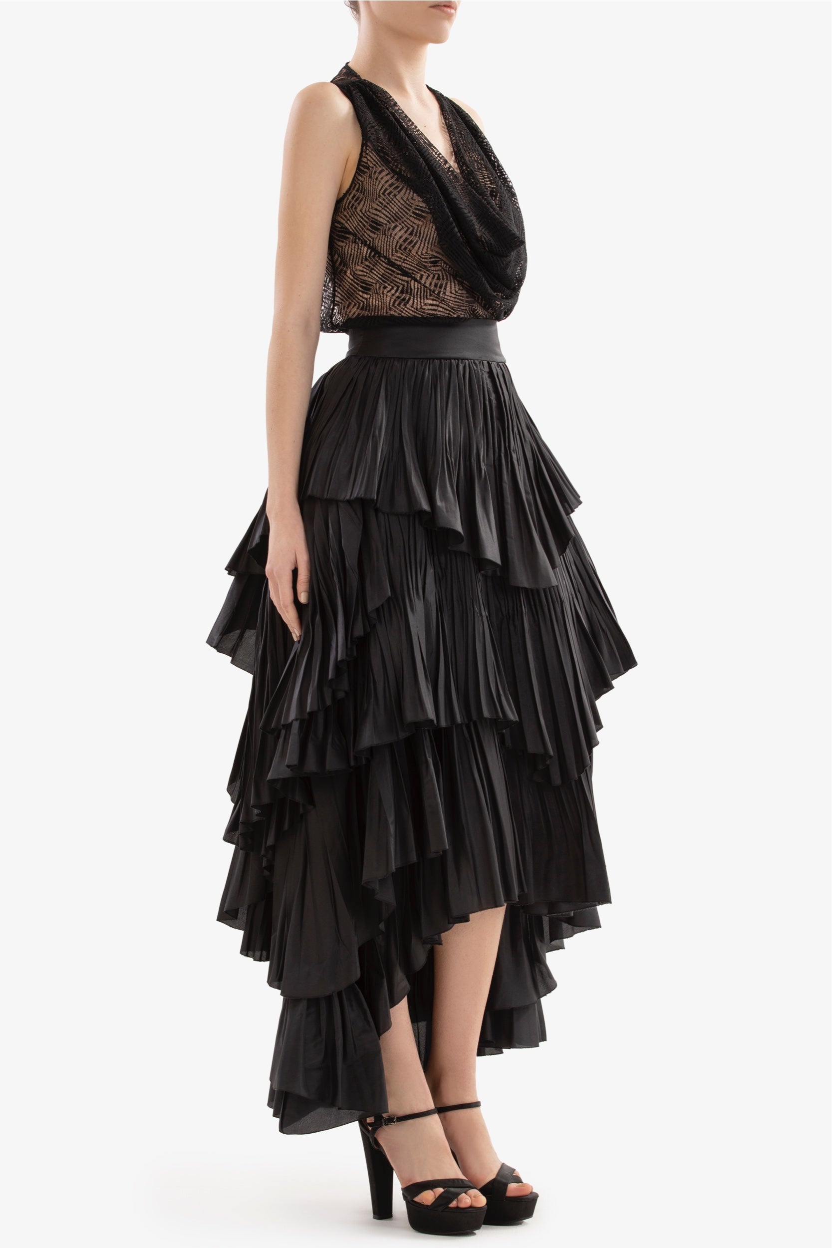 draped-lace-top-rtwfw24-4