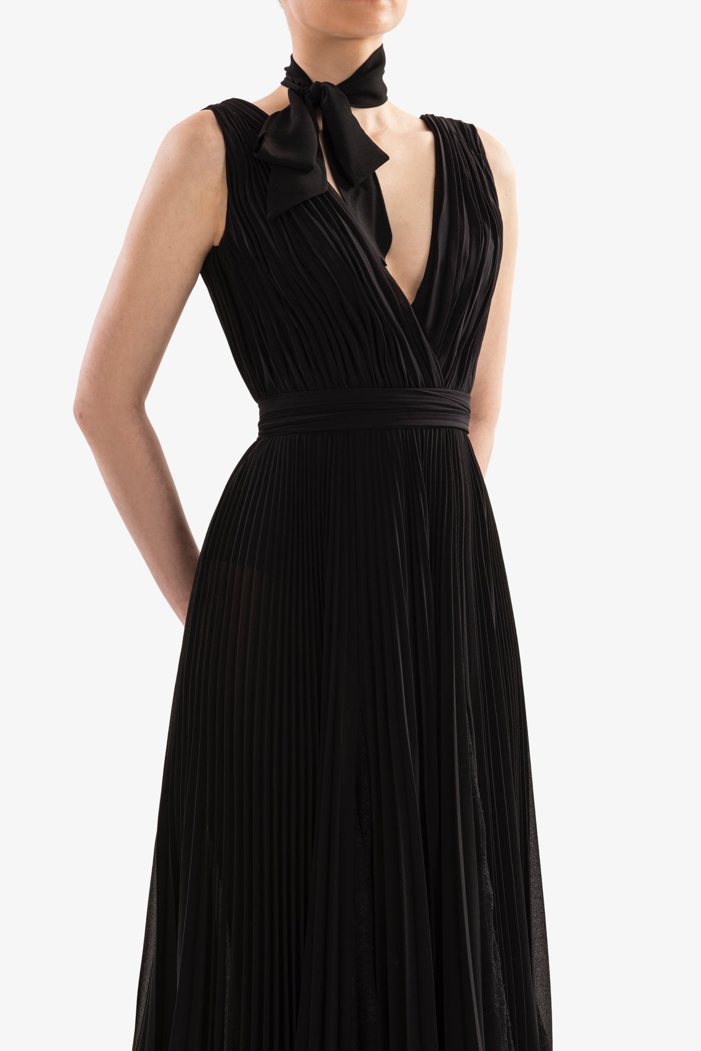 pleated-dress-with-lace-rtwfw24-4