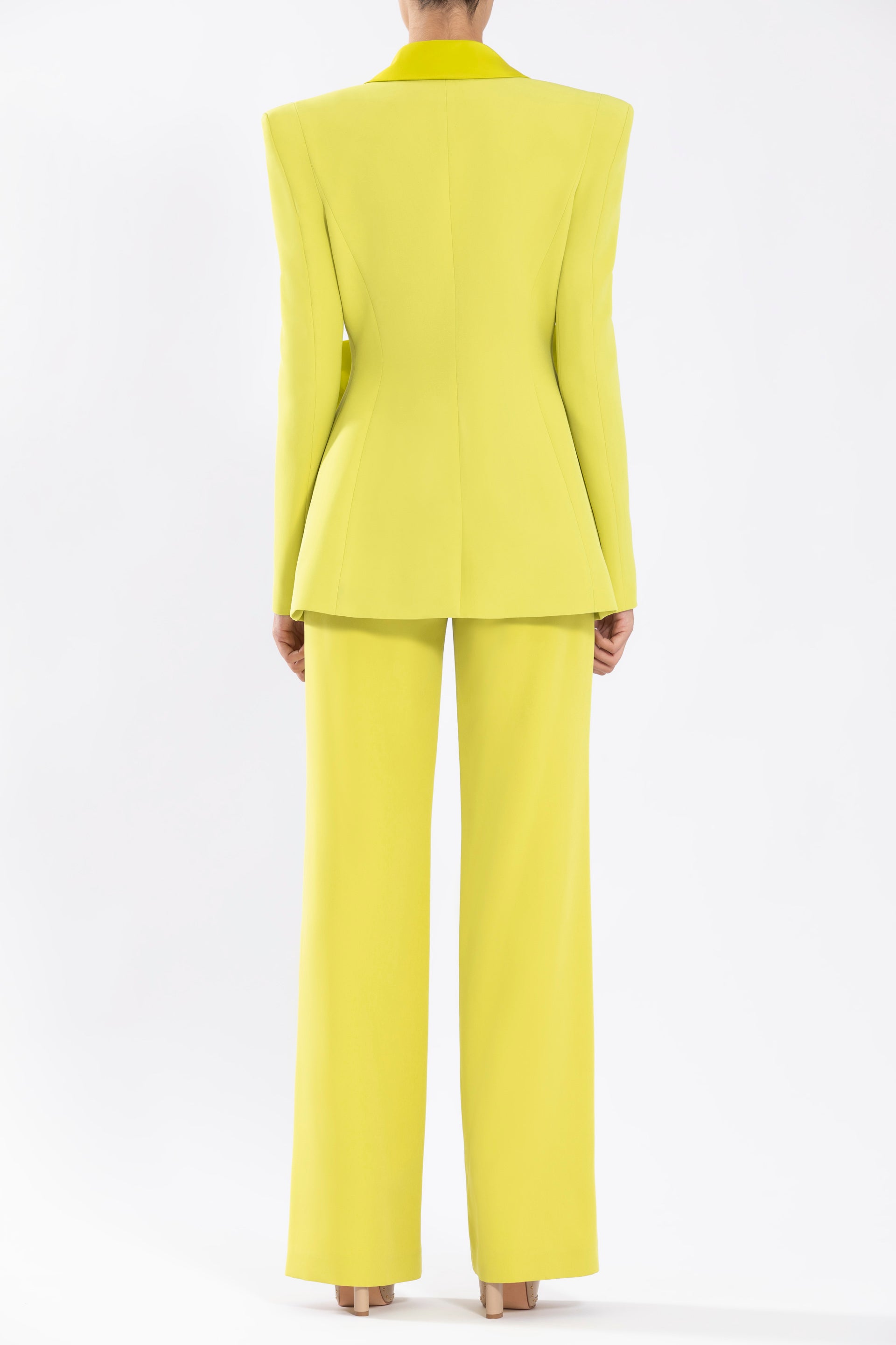 crepe-straight-fit,-classic-pants-rtwss24-4