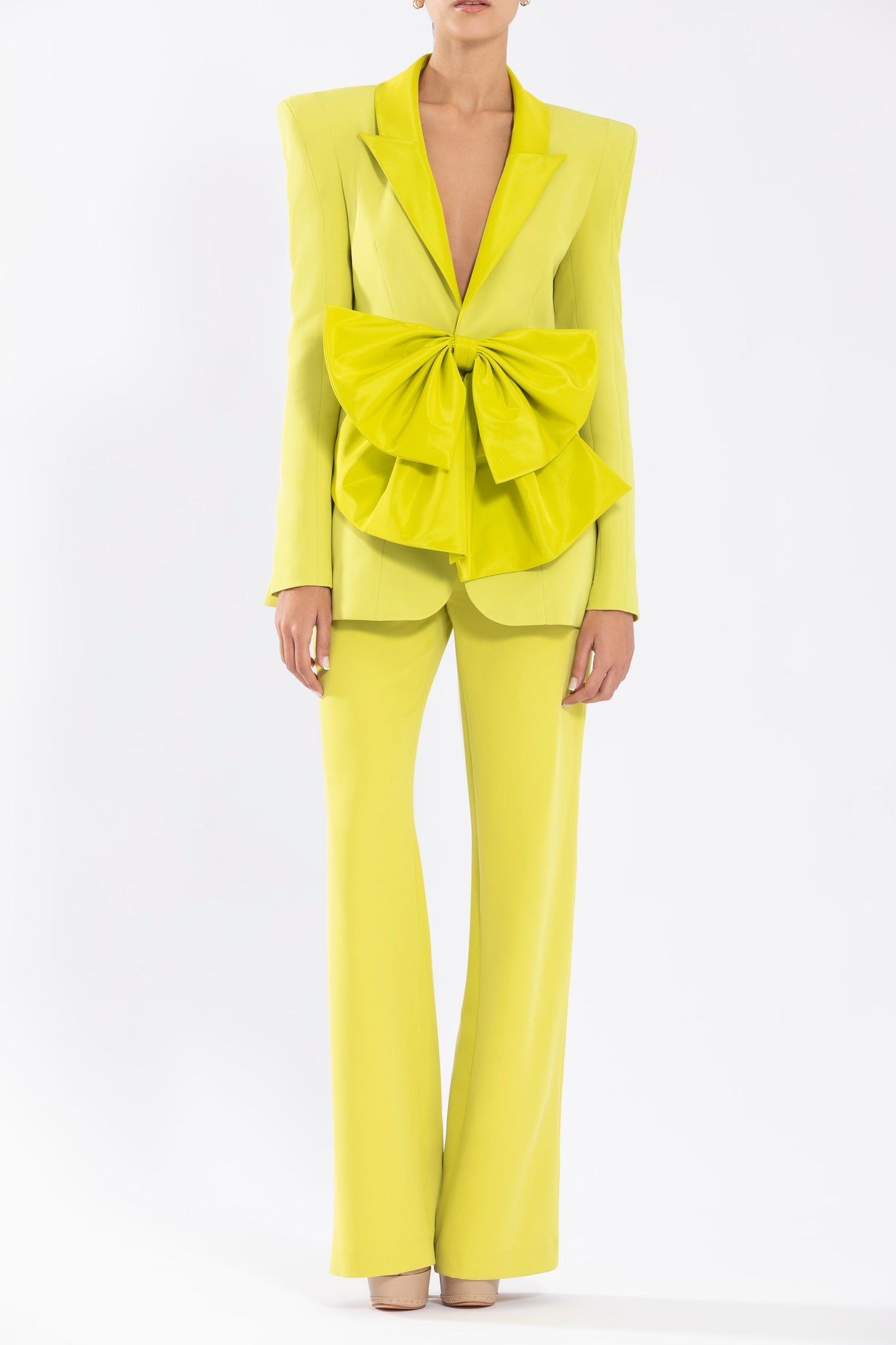 crepe-straight-fit,-classic-pants-rtwss24-2