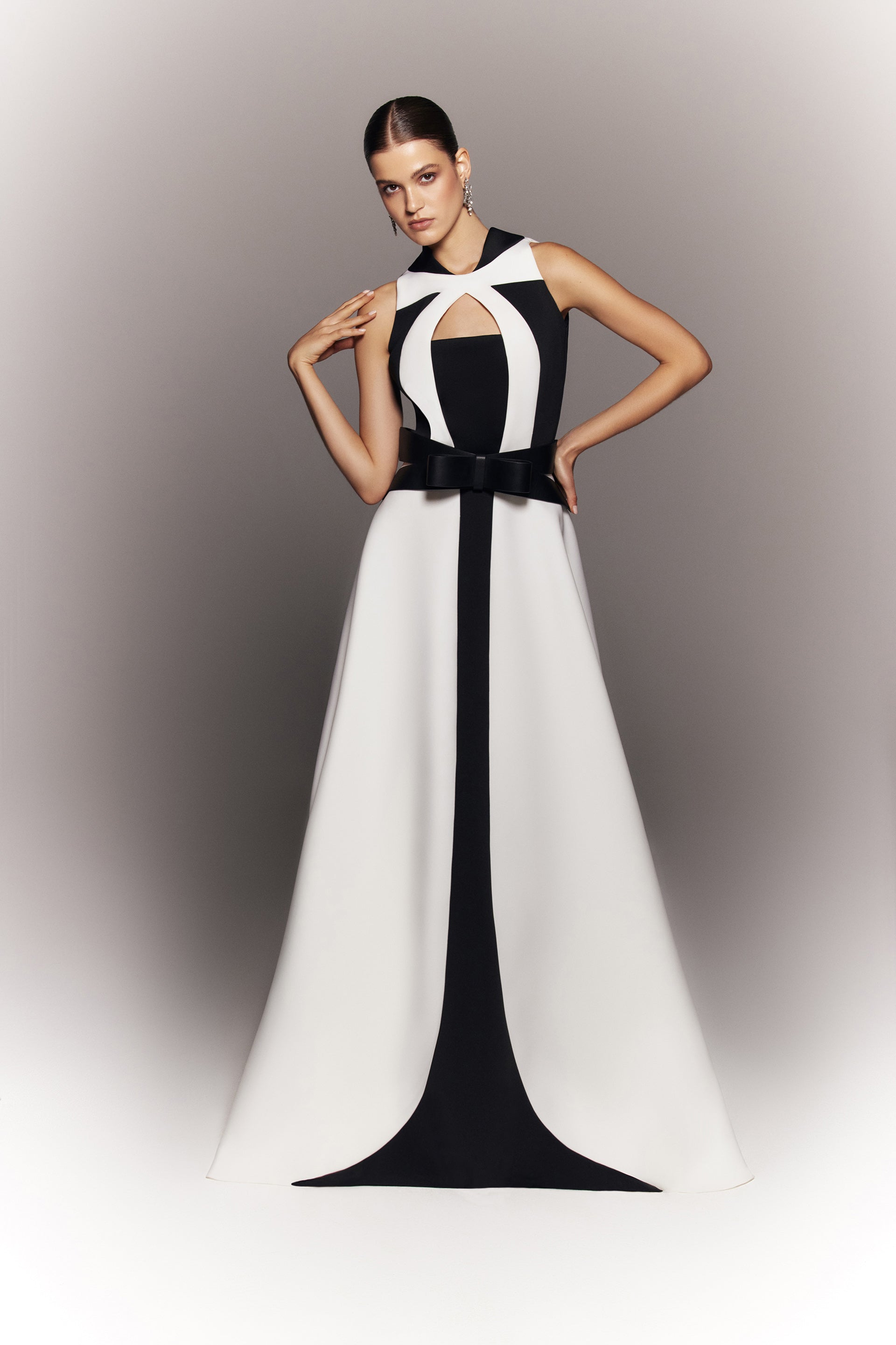 neoprene-dress-with-contrasting-cuts-rtwss24-5