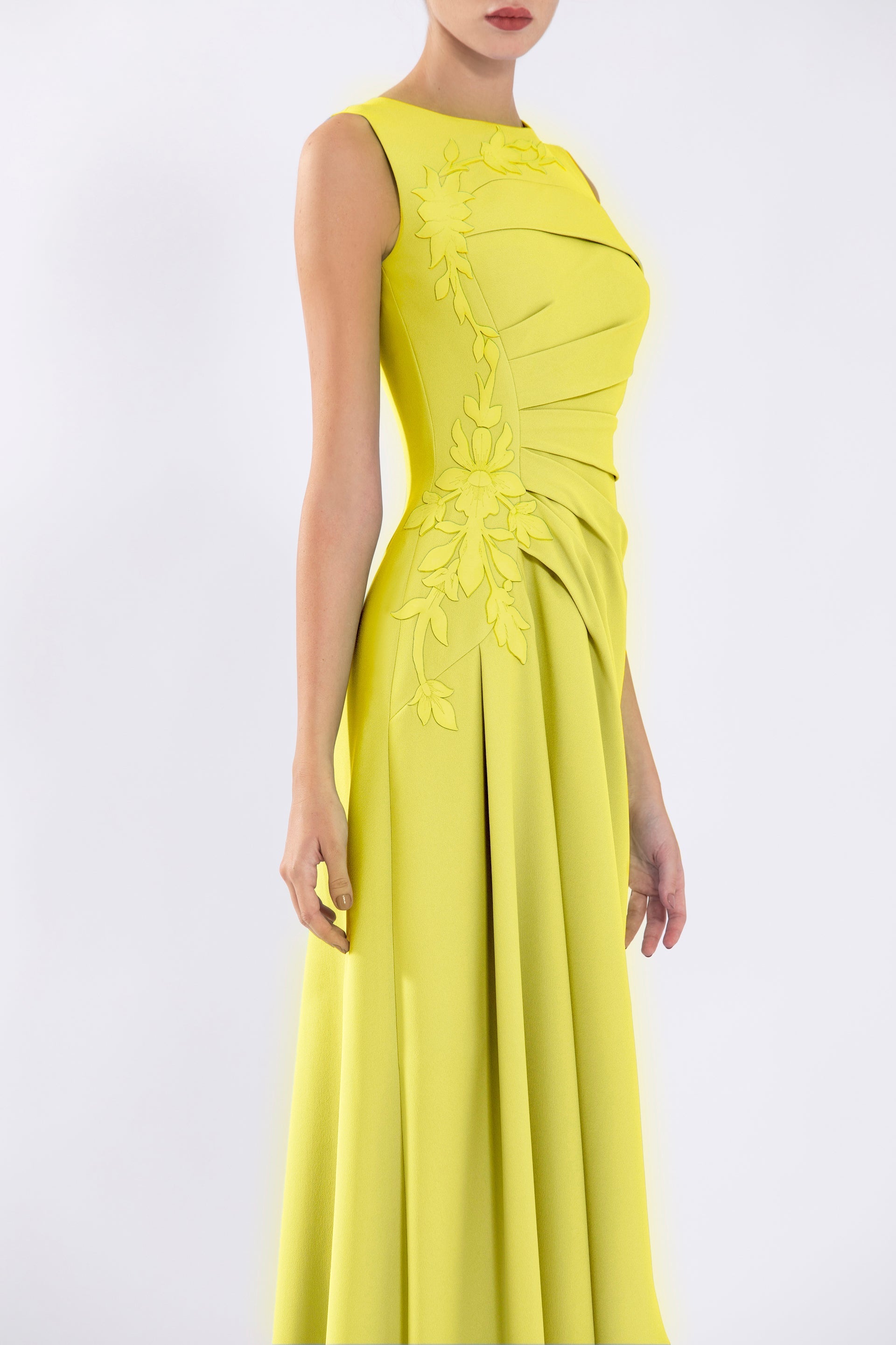 crepe,-high-low-dress-with-matching-embroidery-rtwss24-5