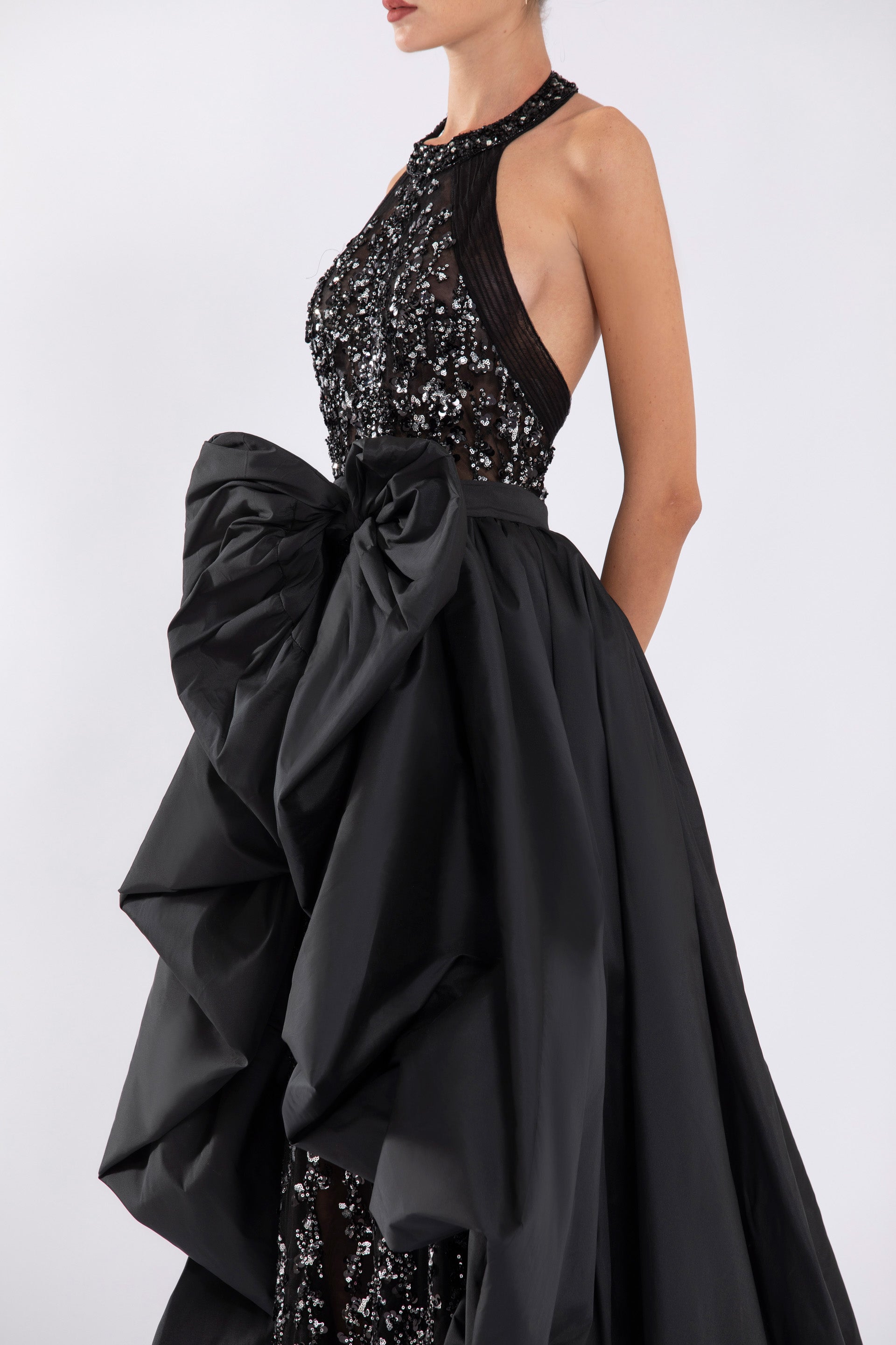 tulle-beaded-jumpsuit-with-halter-neckline-rtwss24-4