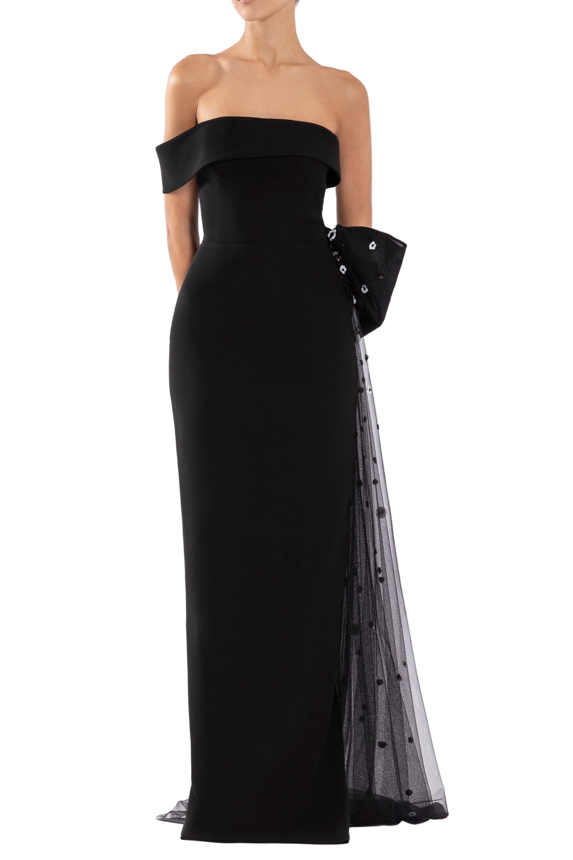 crepe-off-shoulder-dress-with-a-tulle-bow-and-tail-on-the-back-rtwss24-2