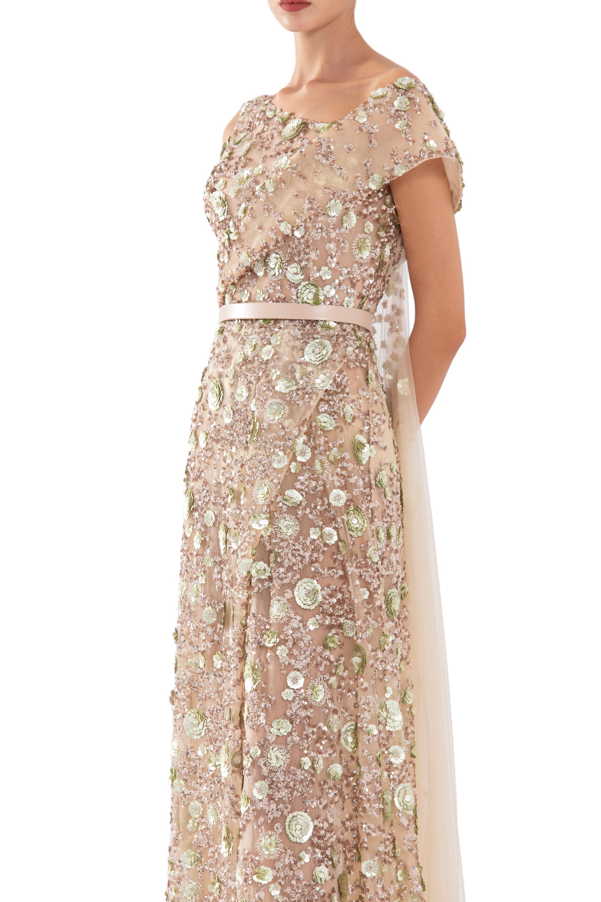 tulle-dress,-with-envelope-skirt-and-off-shoulder-sleeve-and-tulle-tail-rtwss24-5