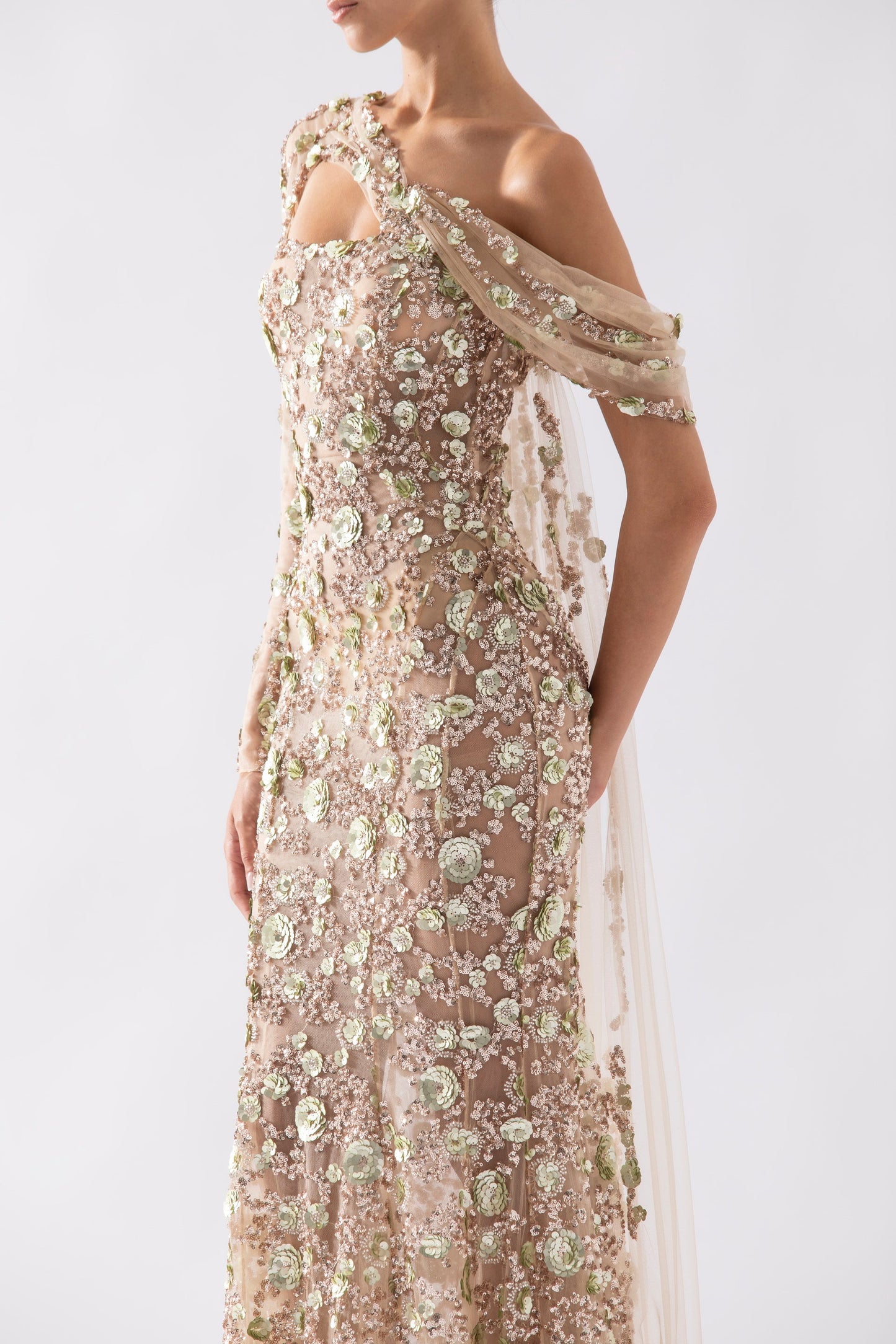 tulle-one-shoulder-sleeve,-dress-with-dotted-beading-a-tulle-tail-rtwss24-5