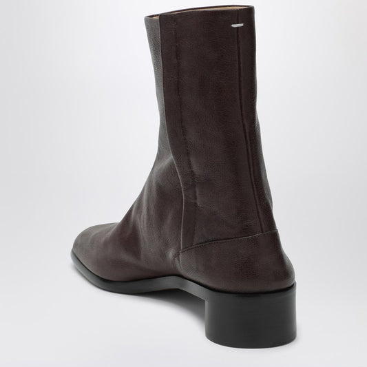 Brown leather Tabi ankle boots