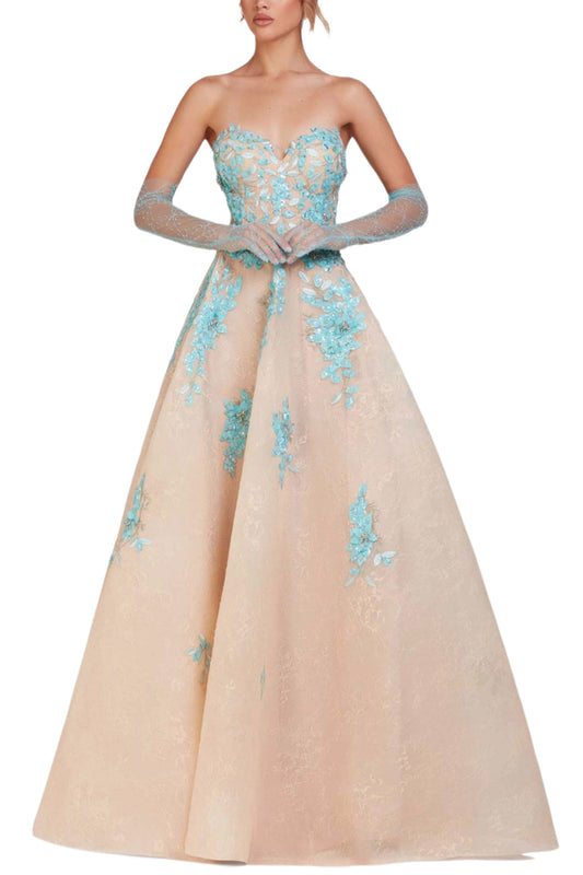 STRAPLESS BALL GOWN