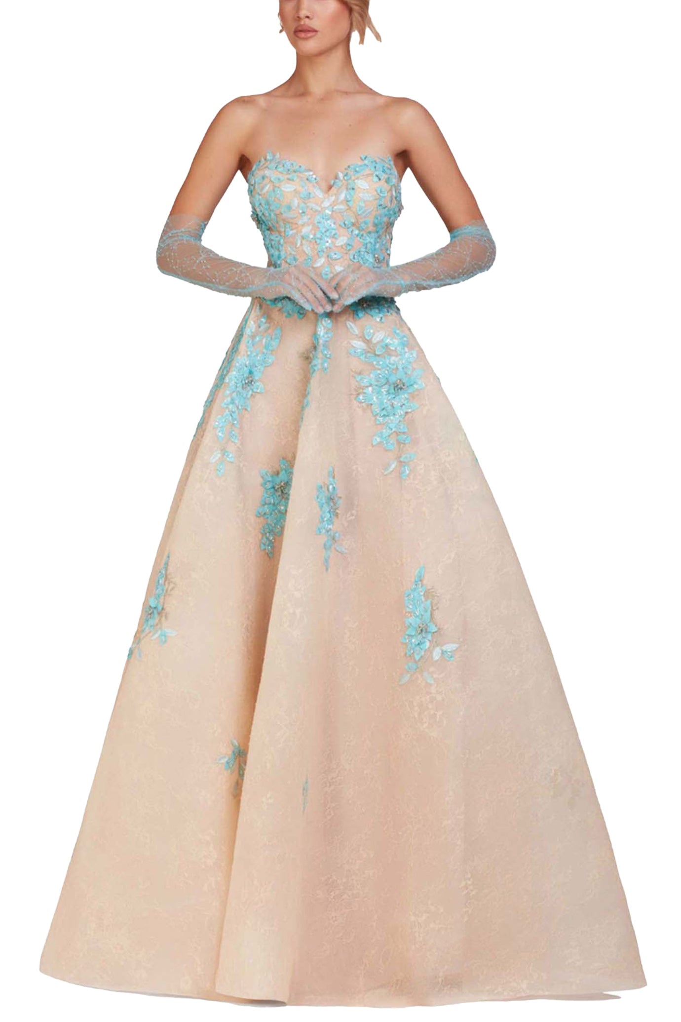STRAPLESS BALL GOWN