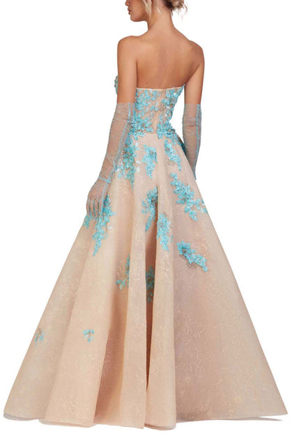 STRAPLESS BALL GOWN