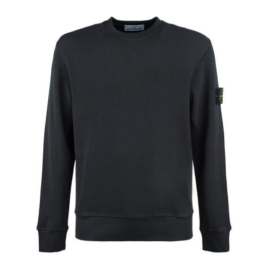 Long -sleeved t -shirt