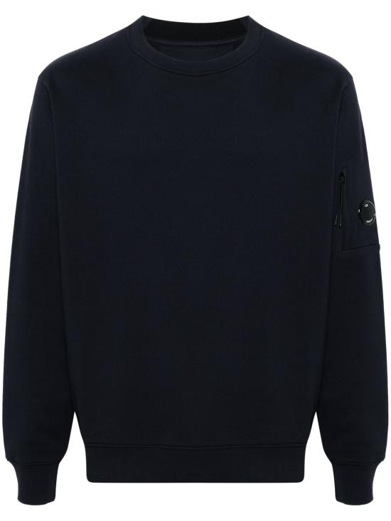 Long -sleeved t -shirt