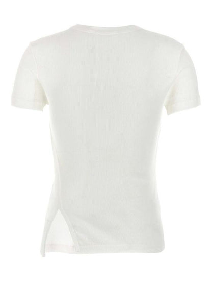 Short -sleeved t -shirt