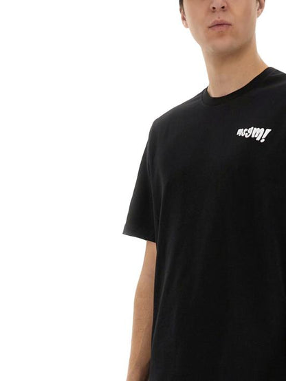 Short -sleeved t -shirt