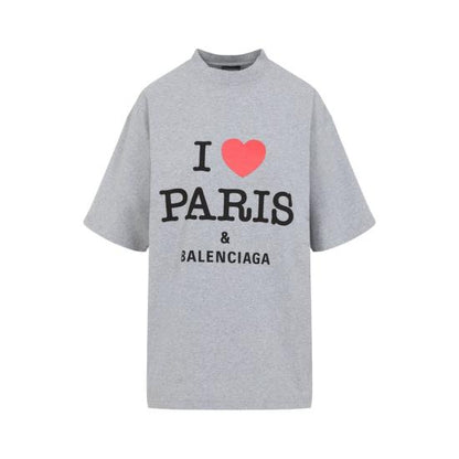 Short -sleeved t -shirt