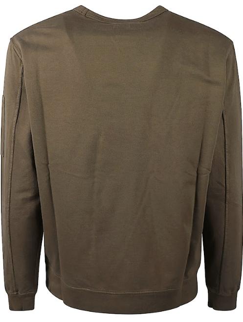 Long -sleeved t -shirt