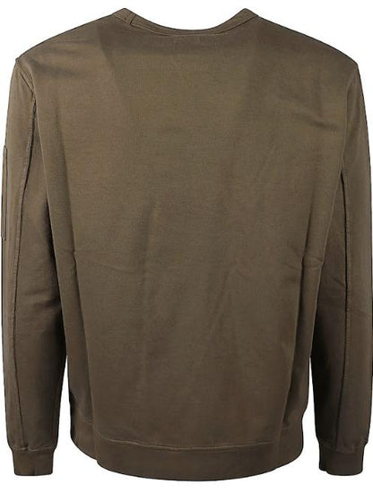 Long -sleeved t -shirt