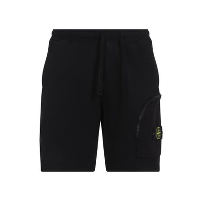 Short pants