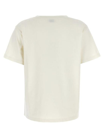 Short -sleeved t -shirt