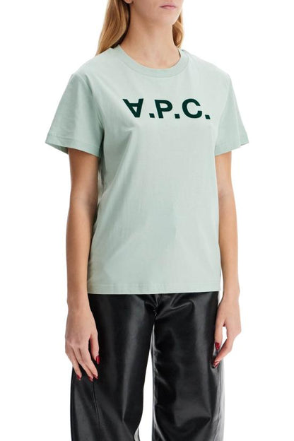 Short -sleeved t -shirt
