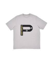Short -sleeved t -shirt