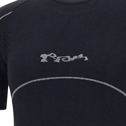 Short -sleeved t -shirt