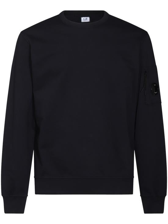 Long -sleeved t -shirt